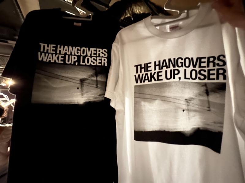 WAKE UP, LOSER T-Shirt グッズ